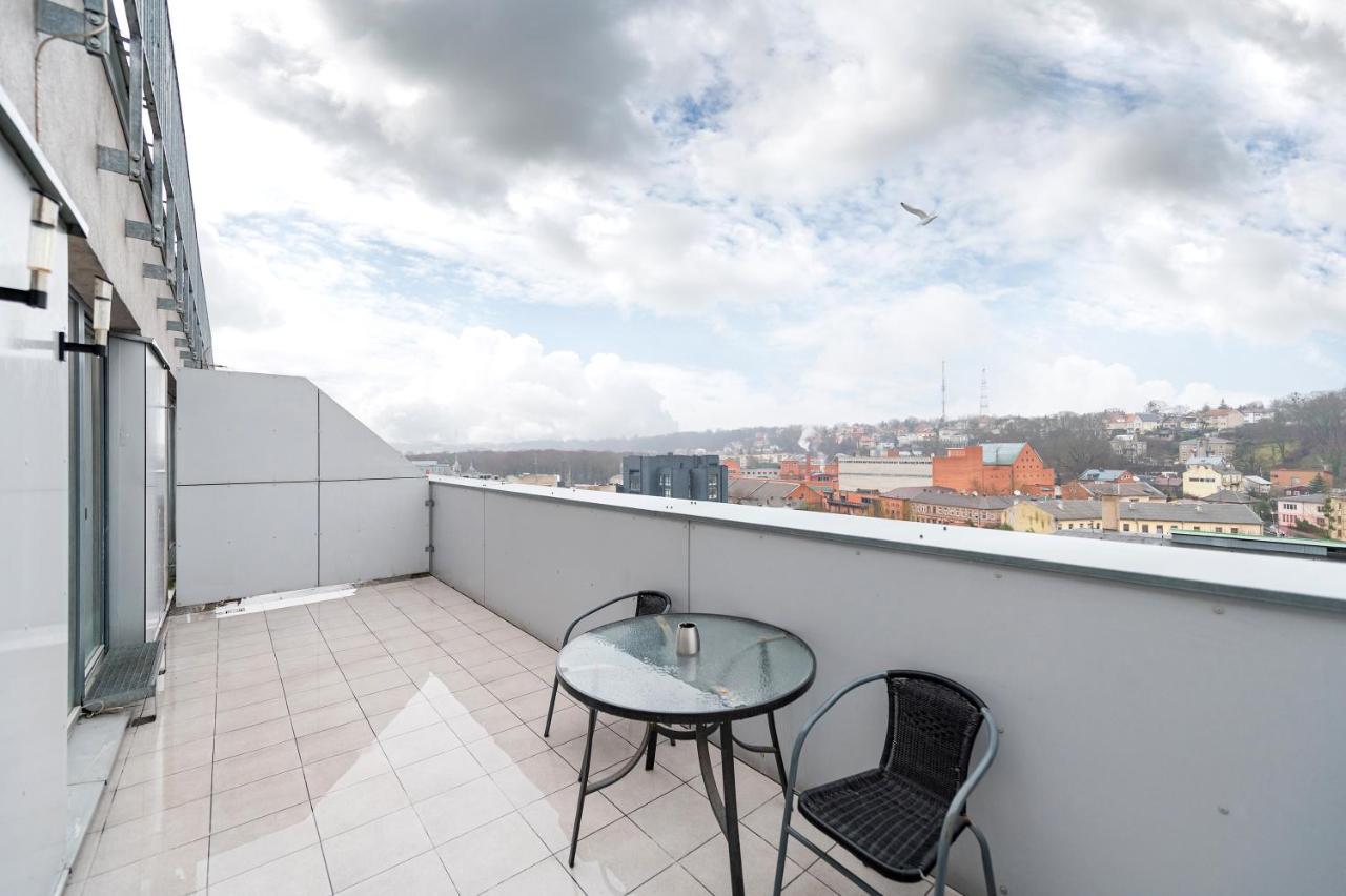 Lovely City Panorama Apartment By Polo Apartments Kaunas Exterior foto
