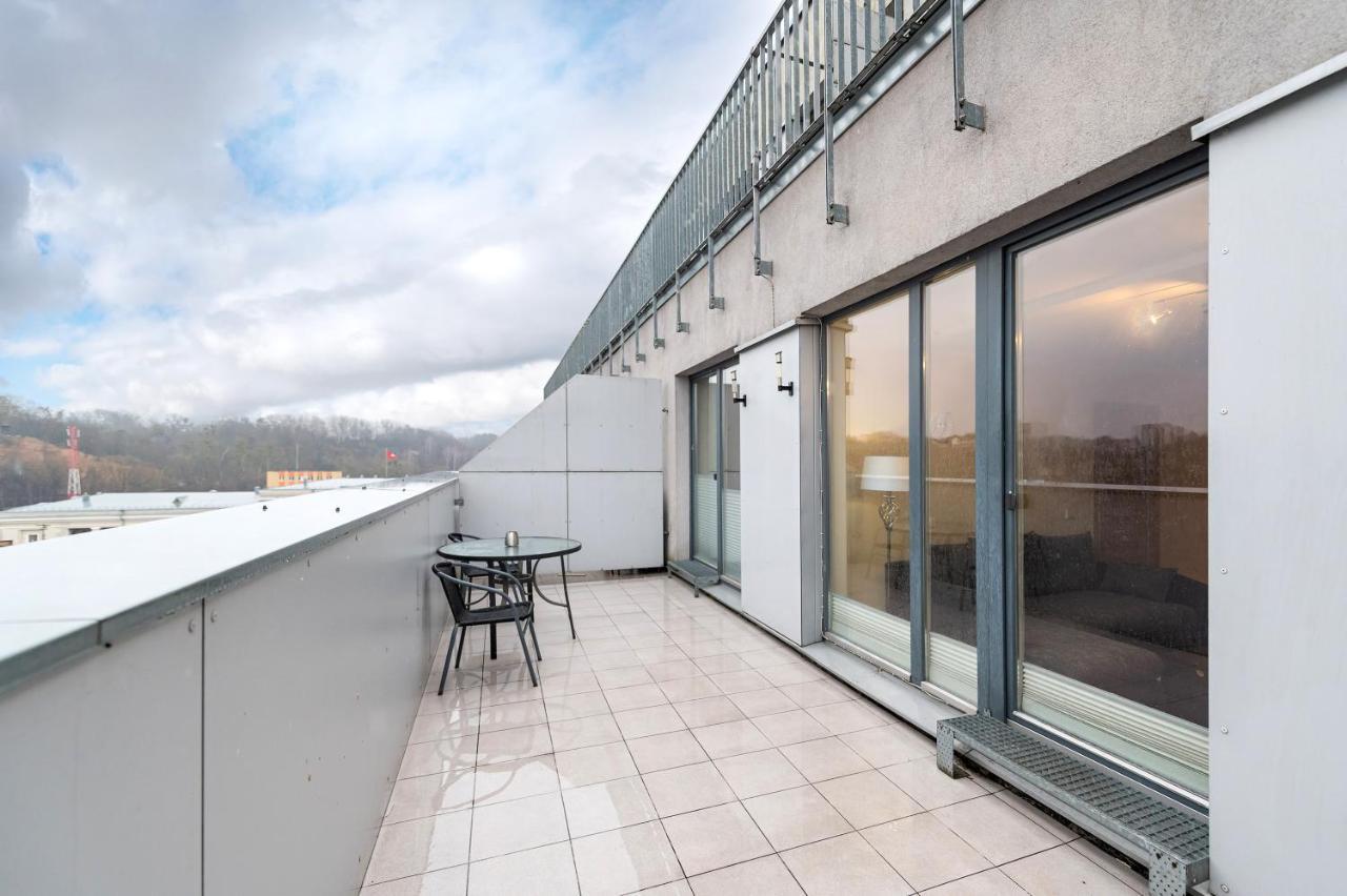 Lovely City Panorama Apartment By Polo Apartments Kaunas Exterior foto