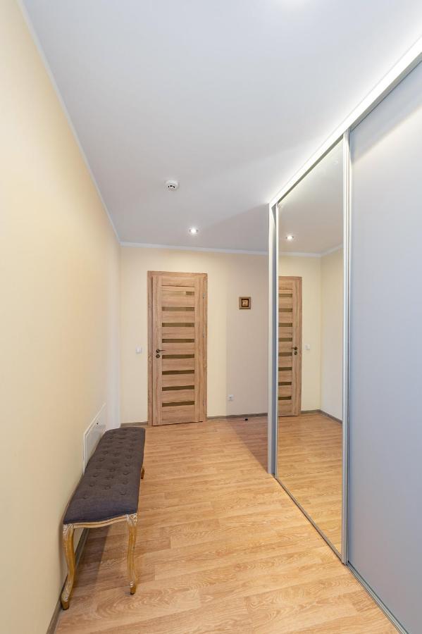 Lovely City Panorama Apartment By Polo Apartments Kaunas Exterior foto