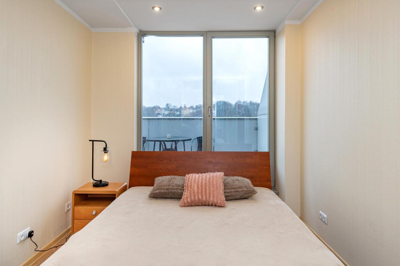 Lovely City Panorama Apartment By Polo Apartments Kaunas Exterior foto